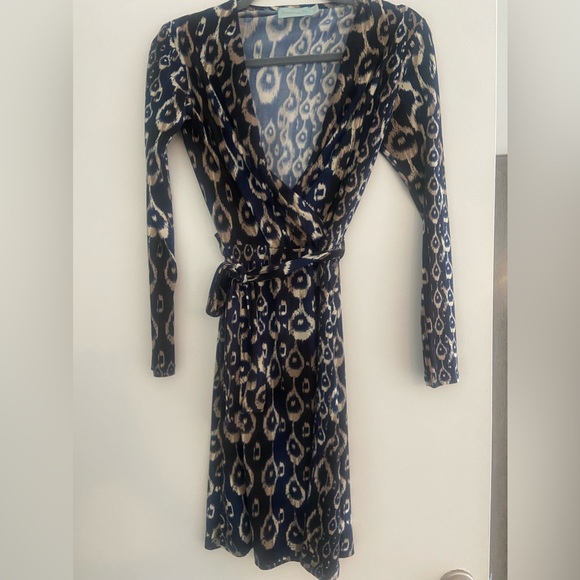 Veronica M midi dress - Picture 1 of 5